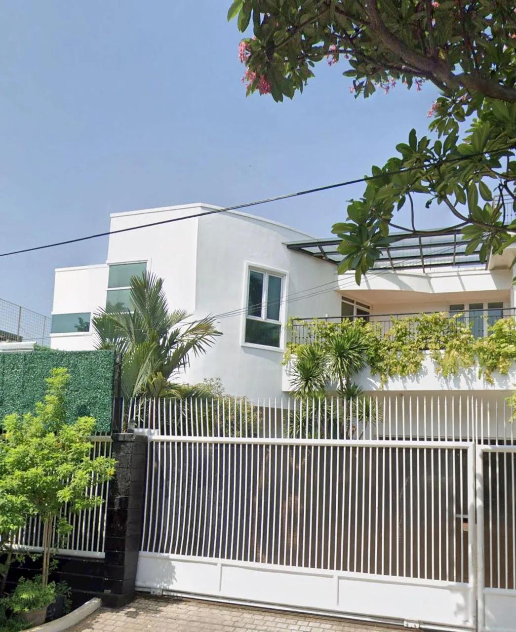 Rumah Pondok Indah Jakarta Selatan
