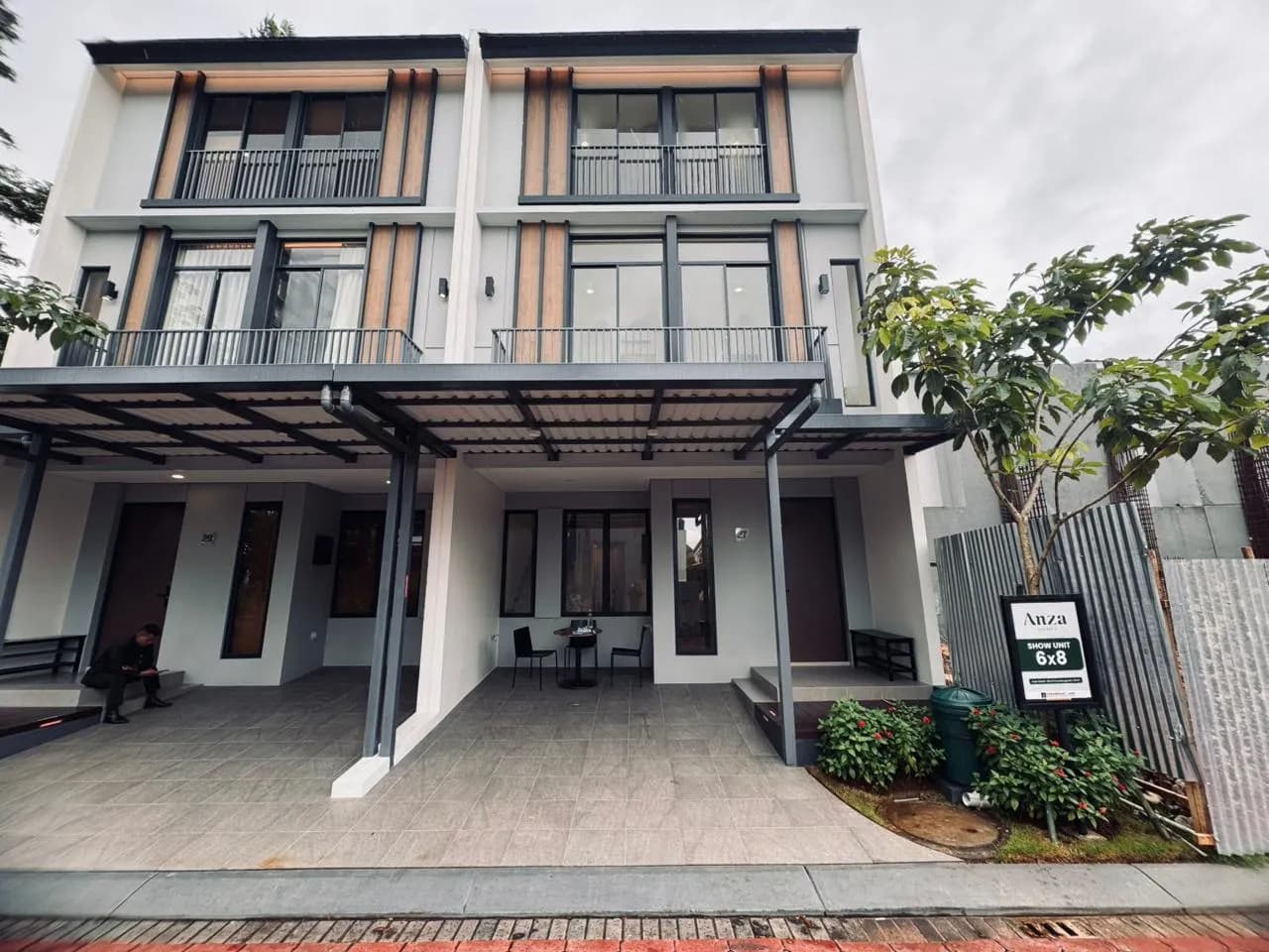 Rumah Anza Homes Malibu 