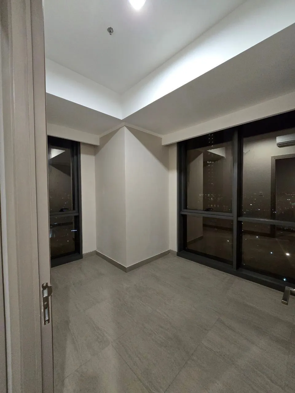 Menara Jakarta Tower Equinox