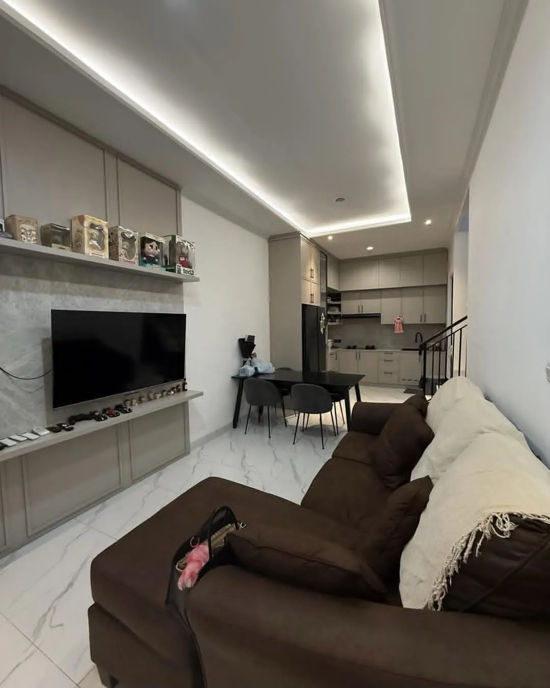 Rumah Regency Melati Mas, Tangerang Selatan
