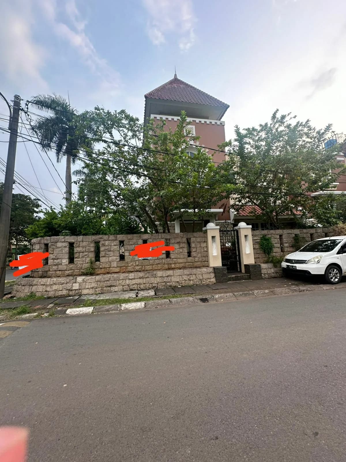 Rumah mewah citra 3 Kalideres