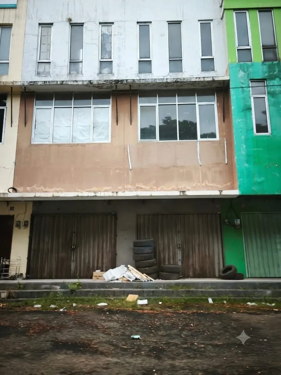 Dijual Ruko/gudang di BizzPark BSD