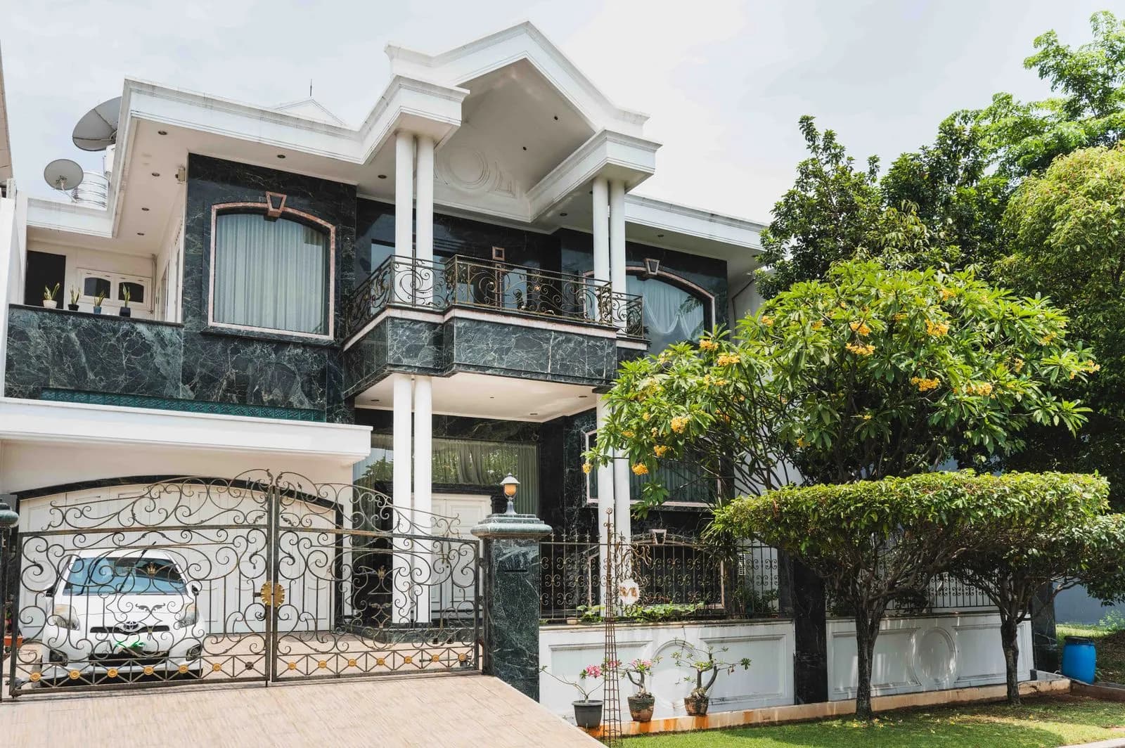 Rumah Manyar Permai PIK