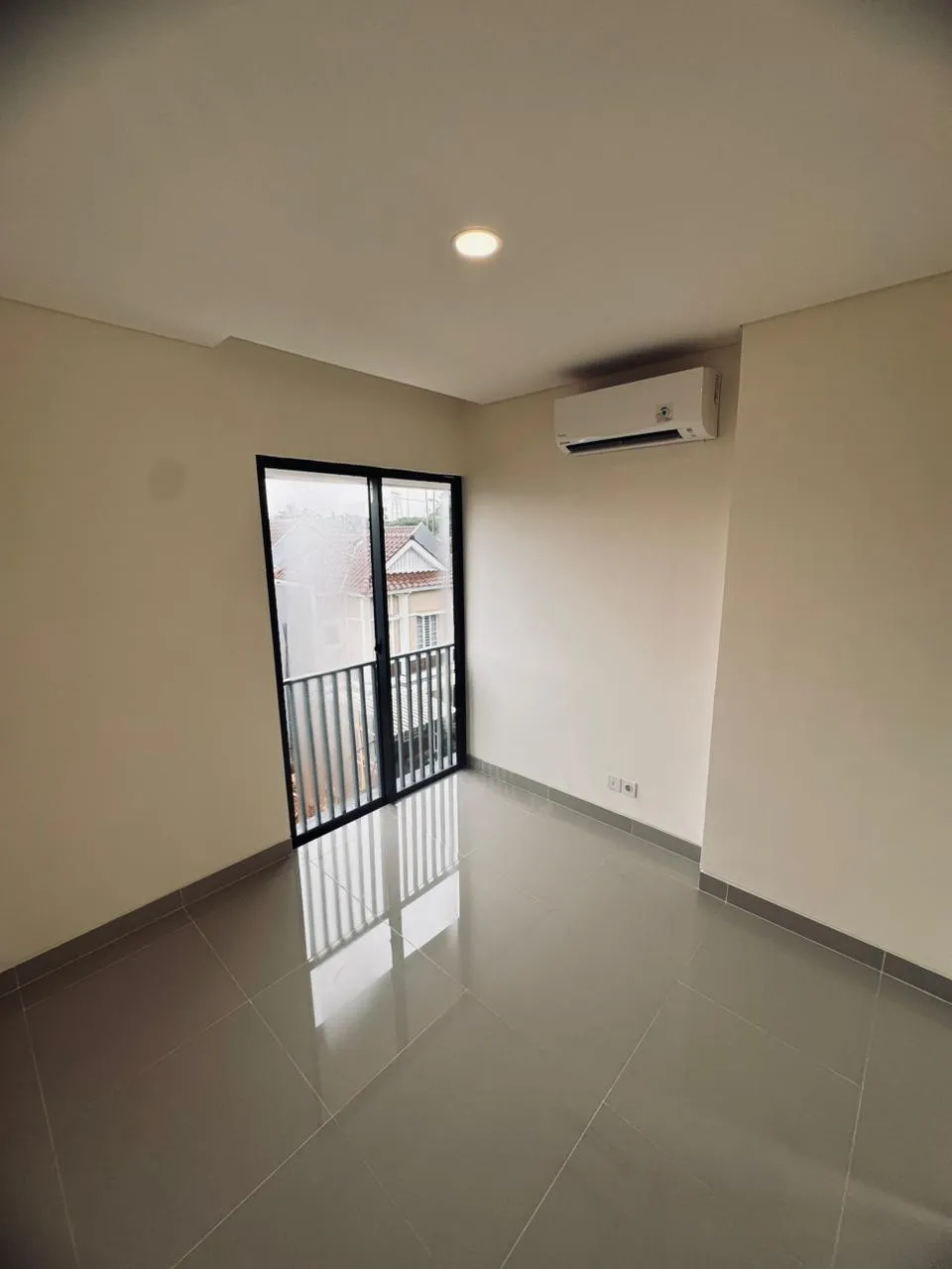 Rumah Anza Homes Malibu  - 3