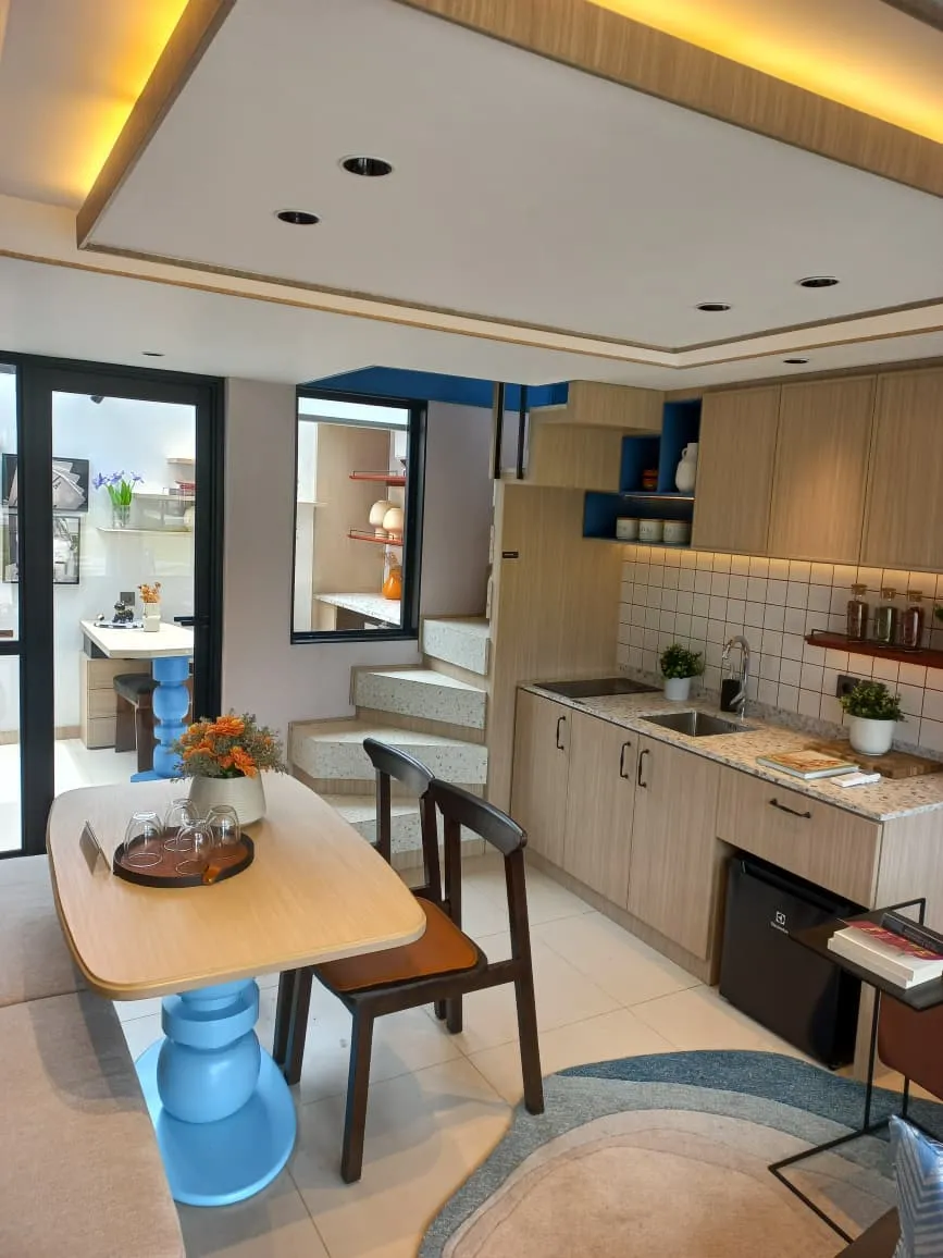 Rumah Bronze Beverly Livin - 2