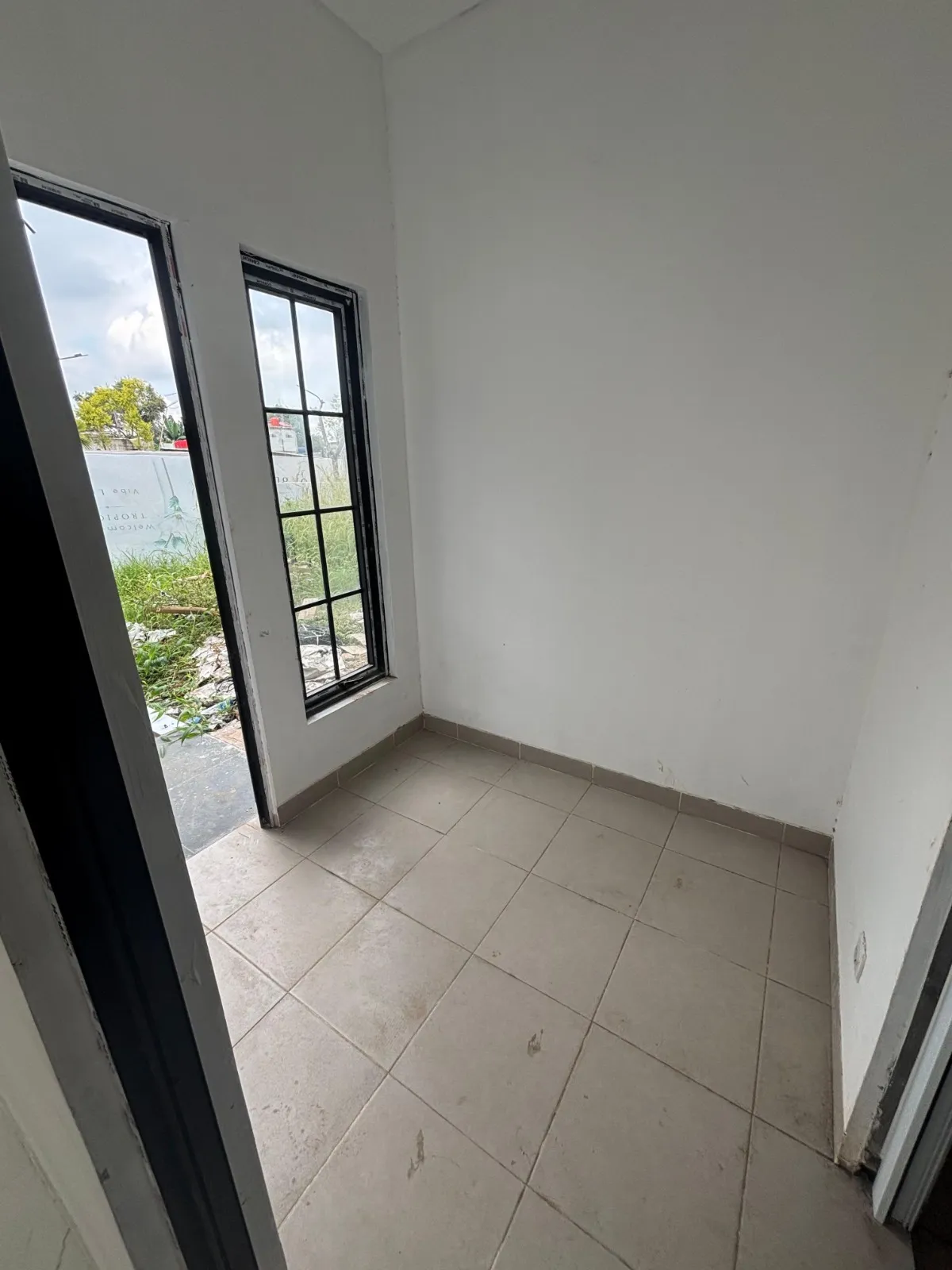 Rumah Anwa Residence Puri Victoria - 3