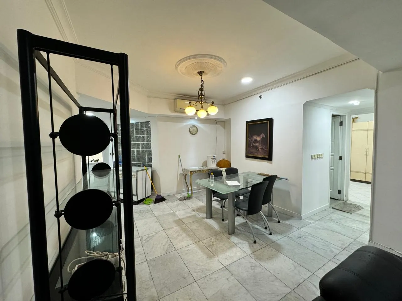 Apartemen Kondominium Taman Anggrek - 3