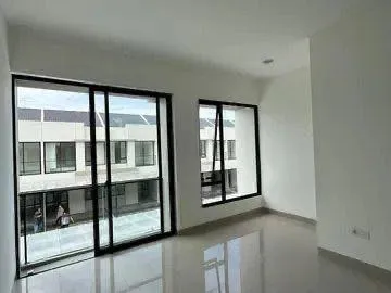Rumah PIK 2 Milenial, Cluster Florida - 3