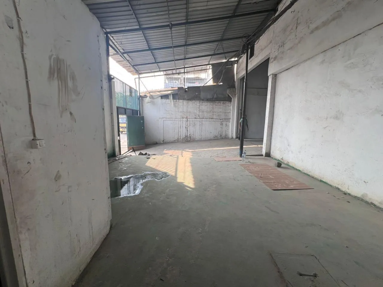 Gudang dan Kantor Siap Pakai Pantai Indah Dadap - 3
