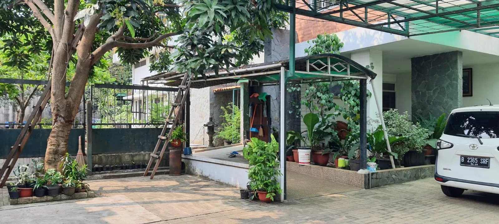 Rumah Aria Santika - 3