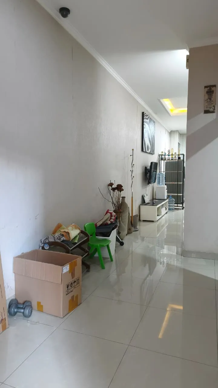 Rumah 2 Lantai Tomang - 3