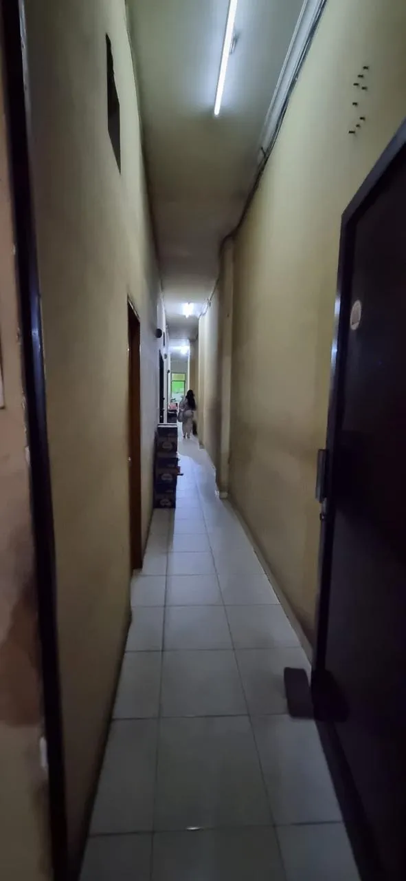 Ruko Kost 4 Lantai Bandengan Selatan - 2