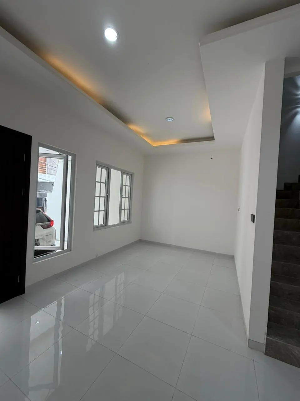 Rumah di Jl. Mandala Barat - 3