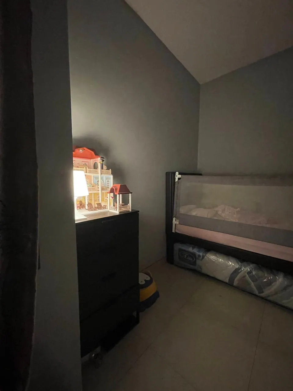 Dijual Rumah Golflake, San Lorenzo - 2