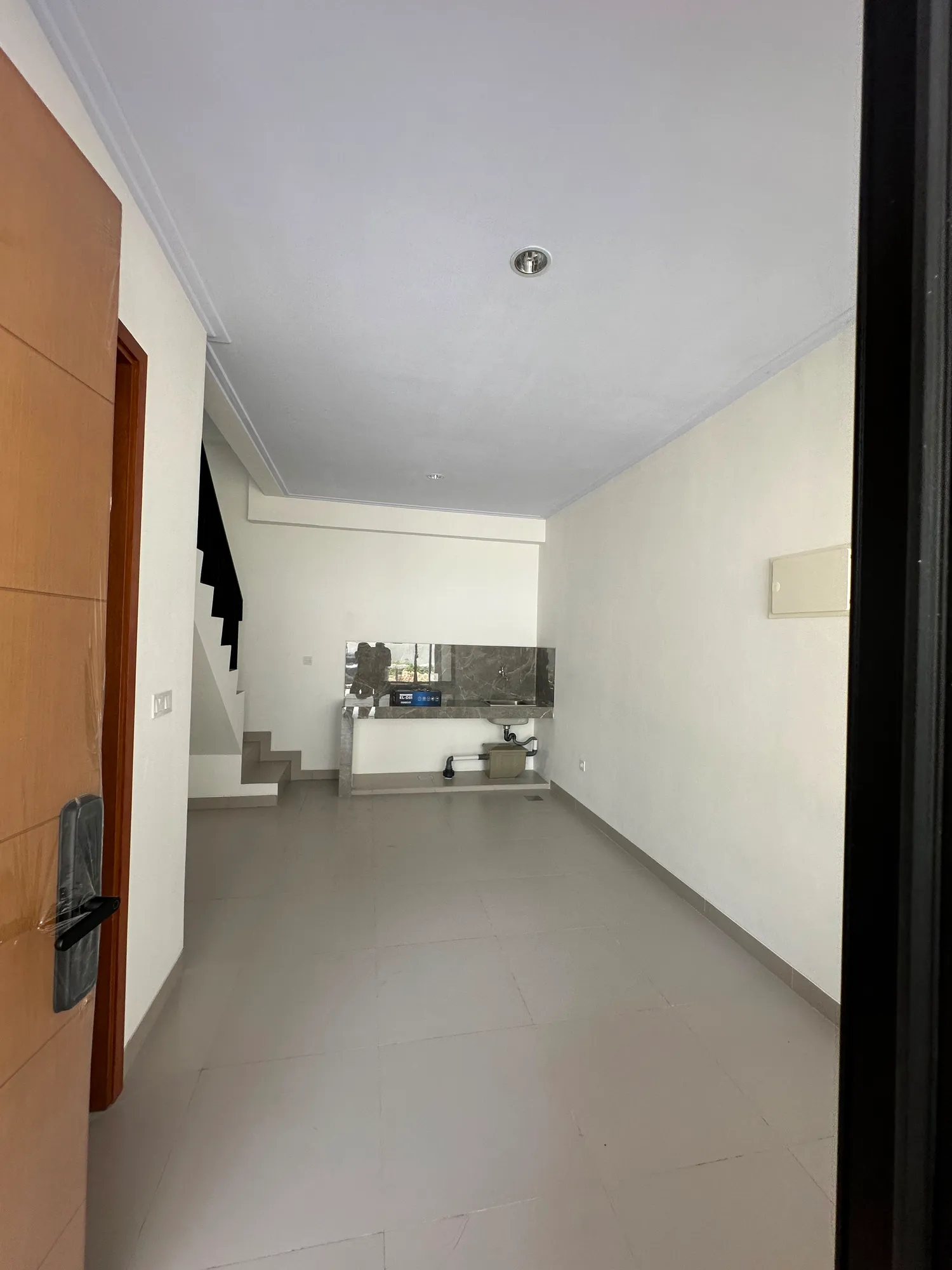 Rumah Pasadena Spring PIK 2 - 2