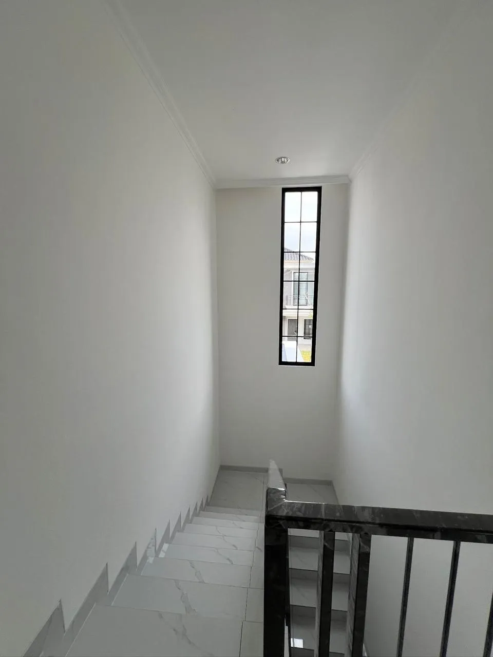 Rumah Pasir Putih PIK 2 - 2