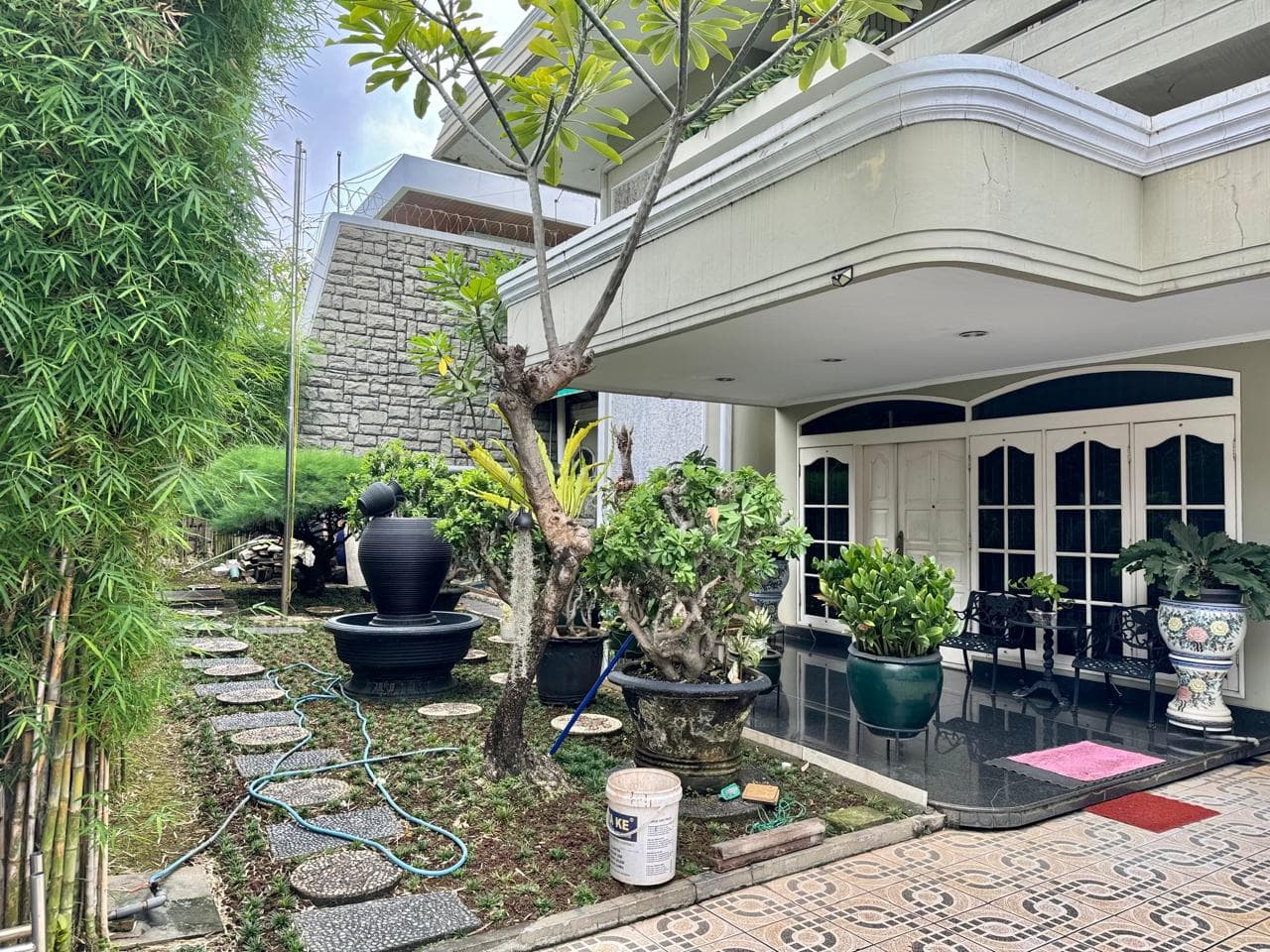 Rumah Pluit, Jakarta Utara