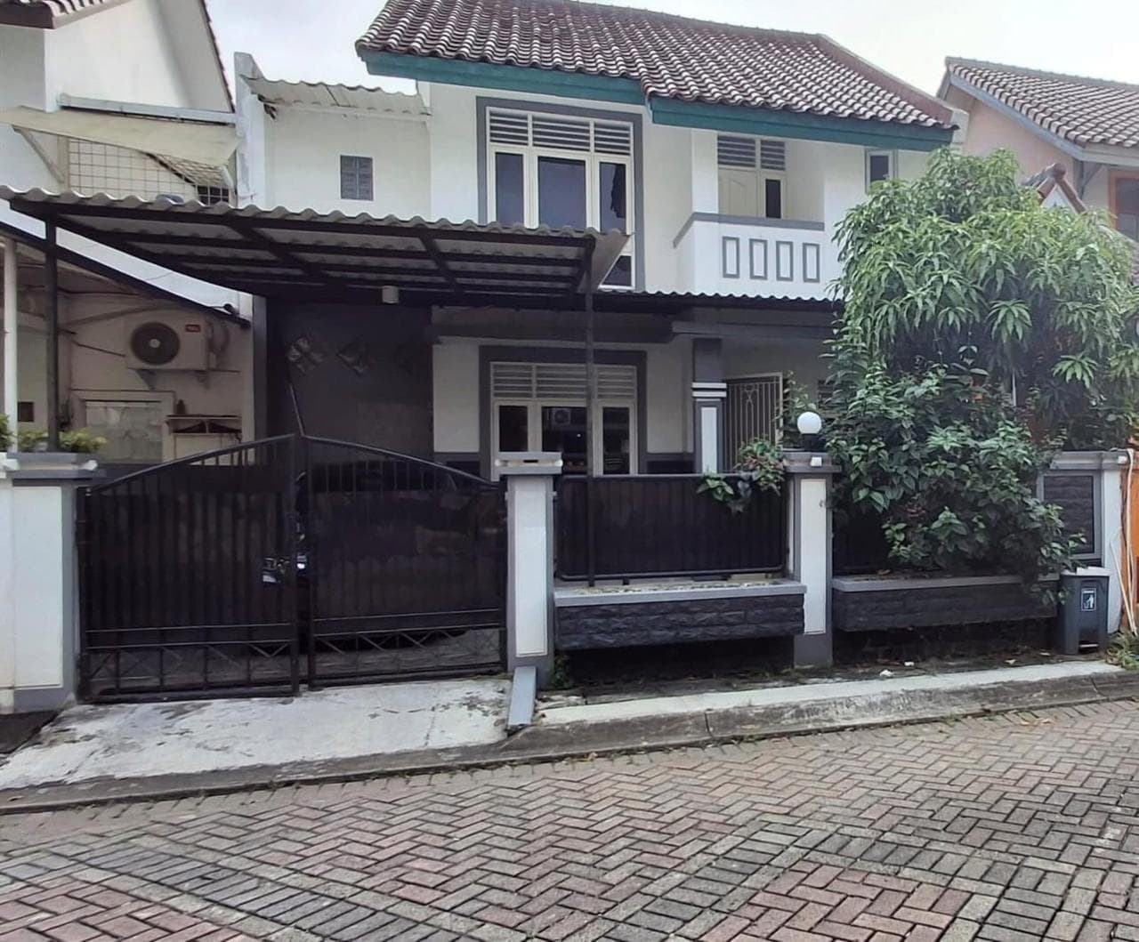 Rumah Metland Puri, Cipondoh, Tangerang